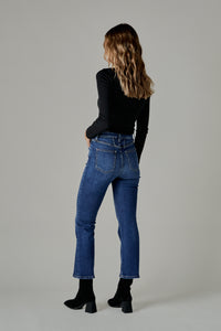 Closed Hi-Sun Denim paired with the Vagabond Boot and Leset long sleeve