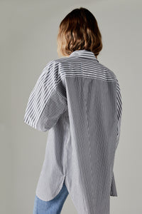 CLOSED CHEST POCKET BLOUSE