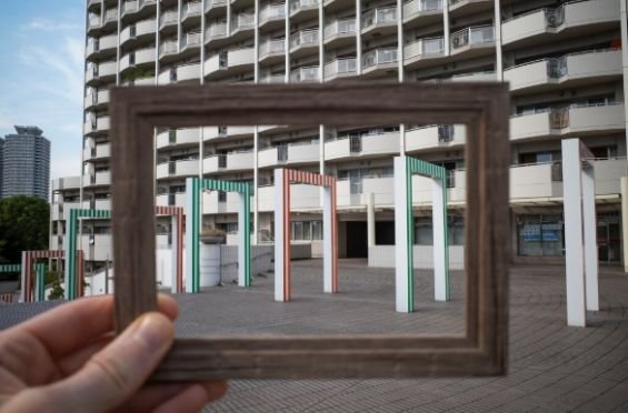 Moving Spaces: A Reflection on Style, Identity & Evolving Environments (Complete Guide)